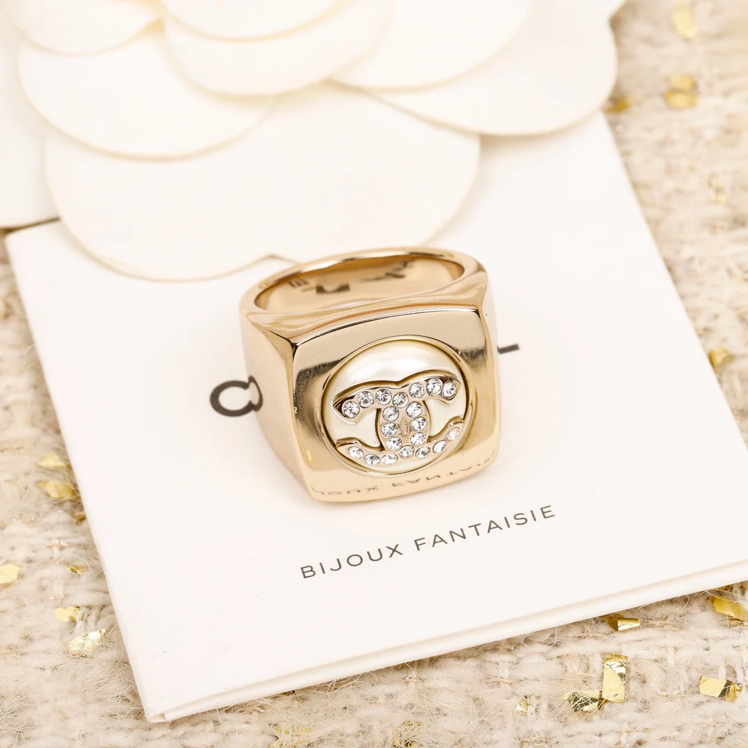 Кольцо Chanel 035