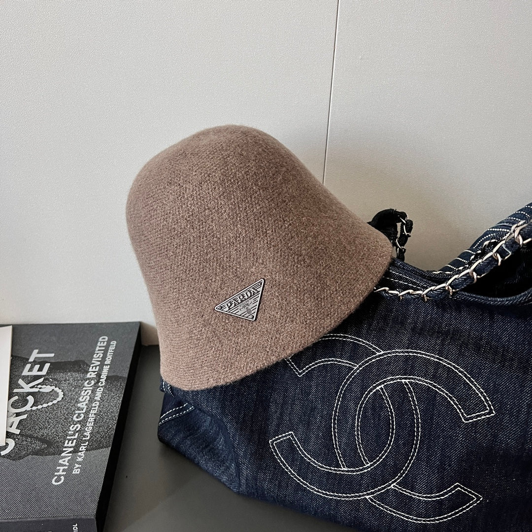 шерстяная панама Prada