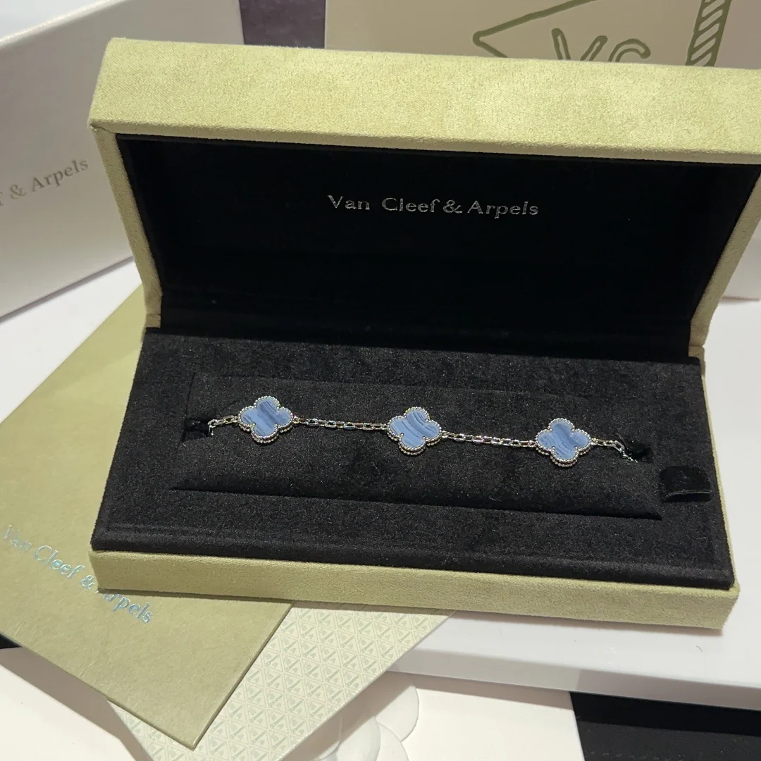 Van Vek - Браслет 095