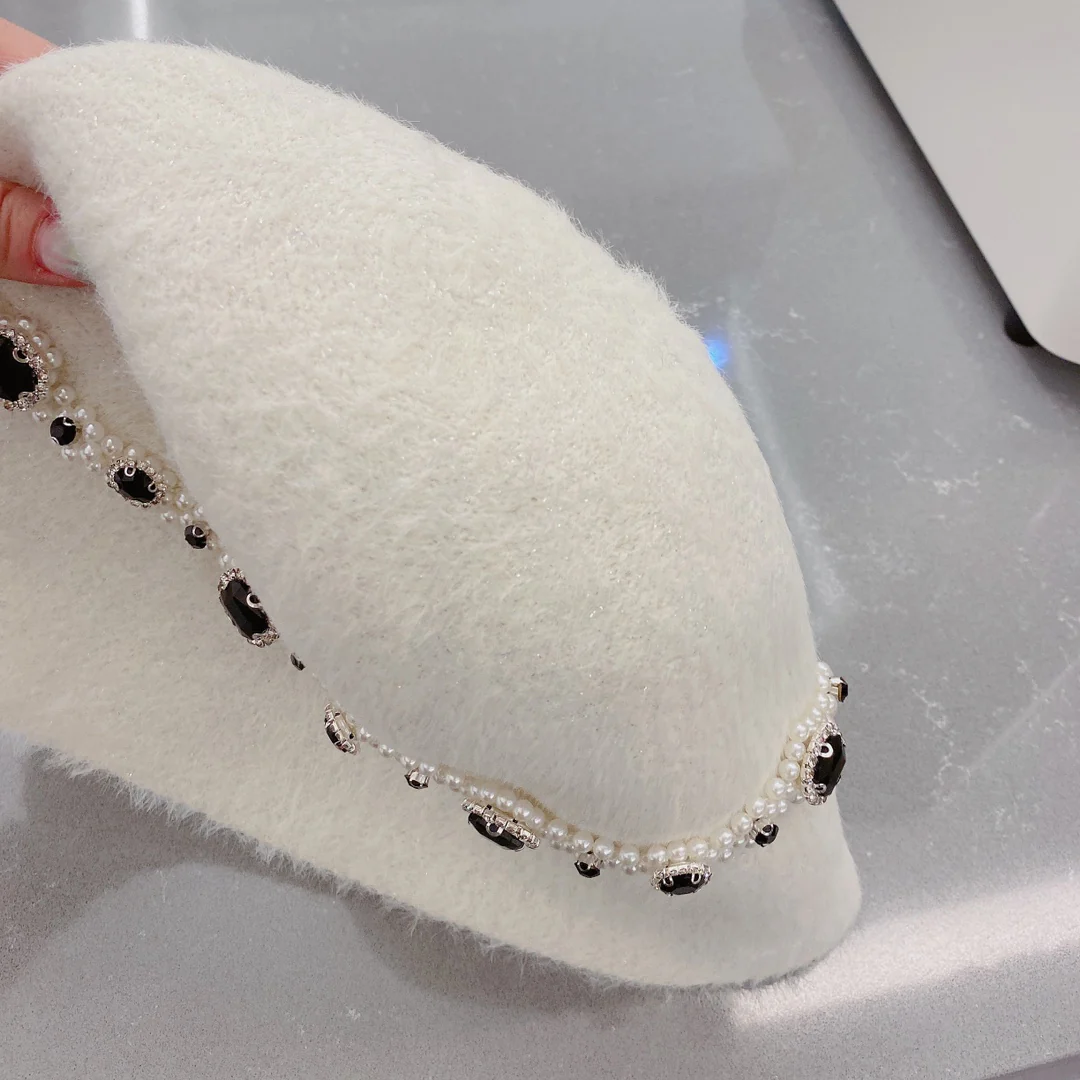 Miu Miu - Маленькая жемчужная рыбацкая шляпа - белая