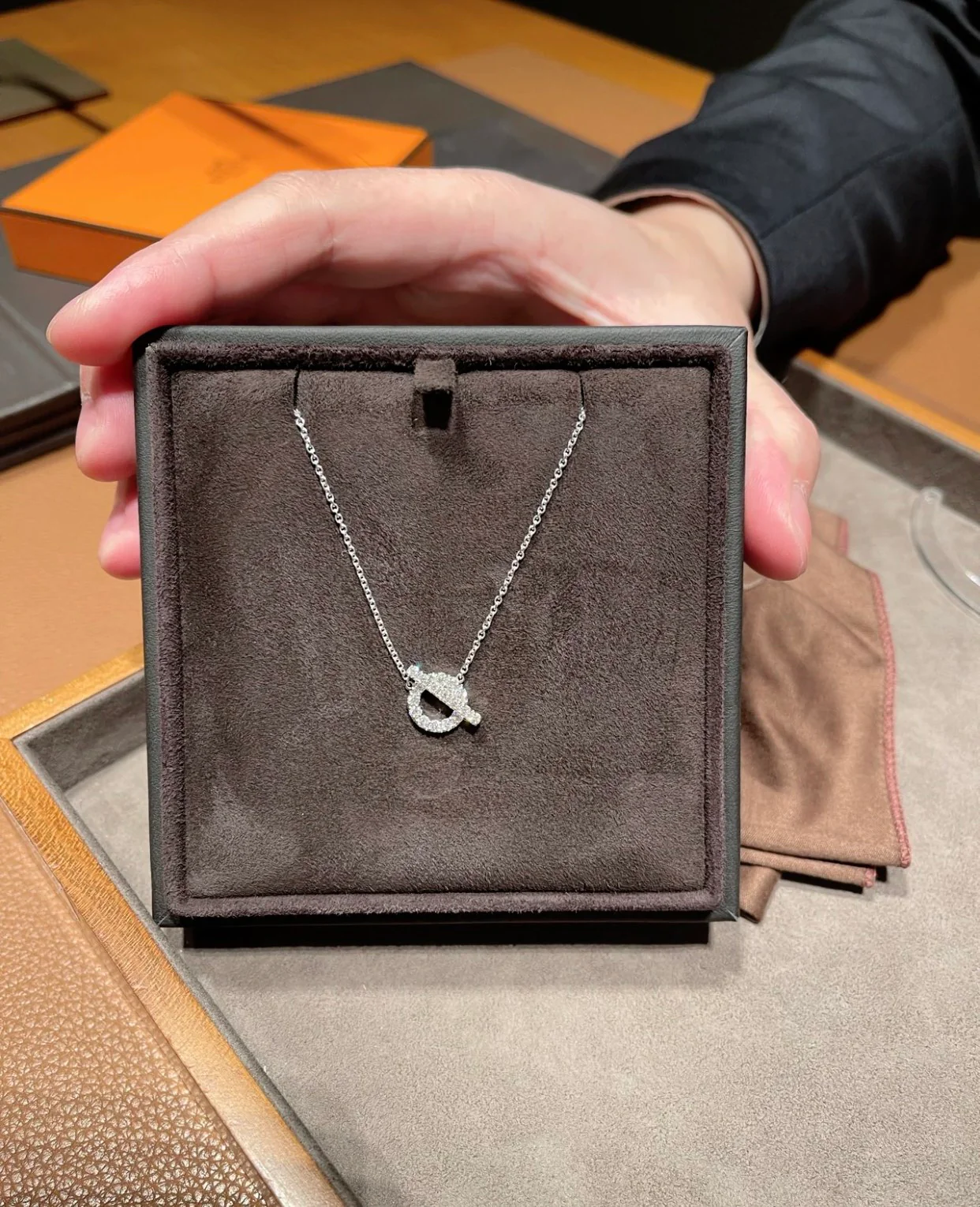 Колье Hermes 001