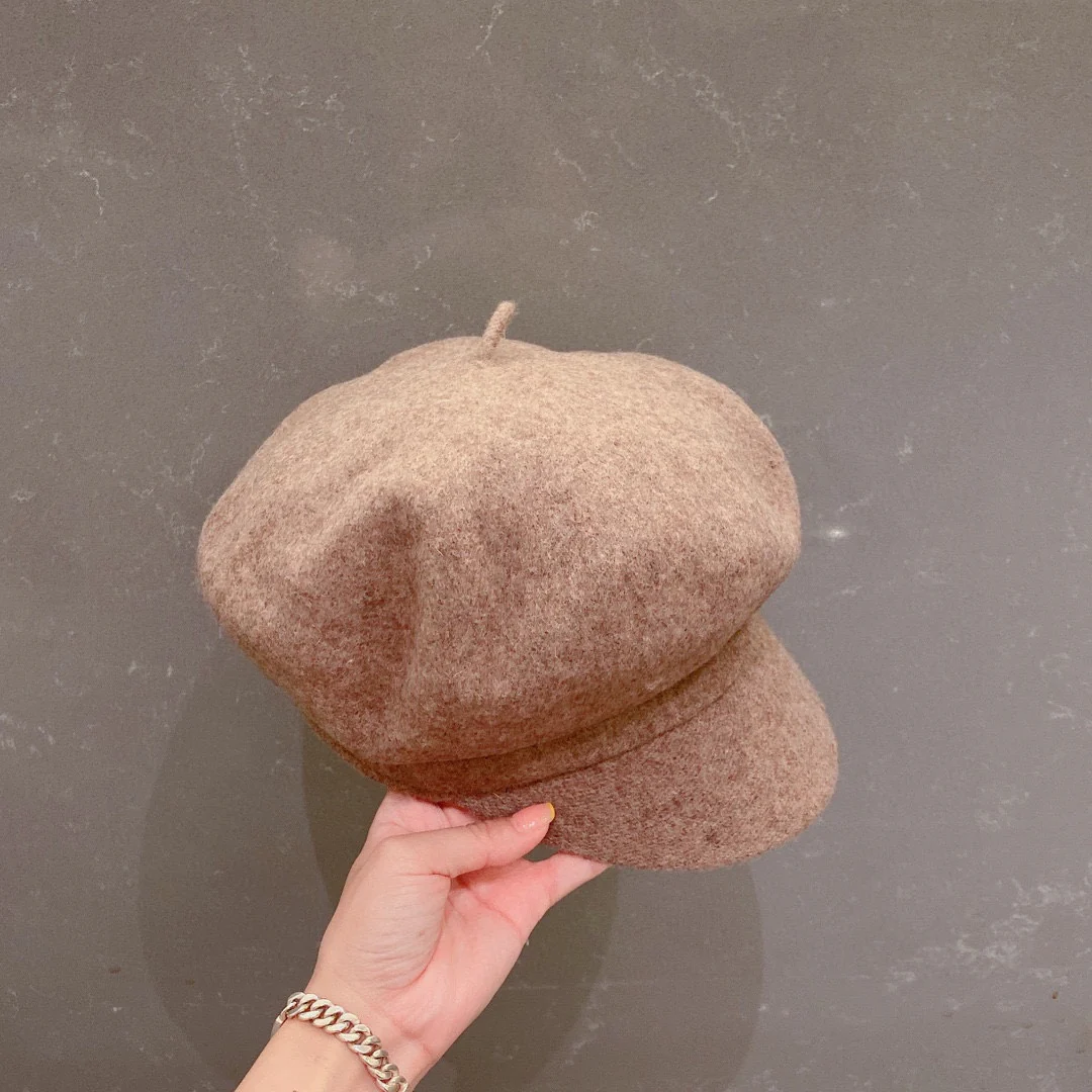 Шерстяной берет Celine — абрикосовый