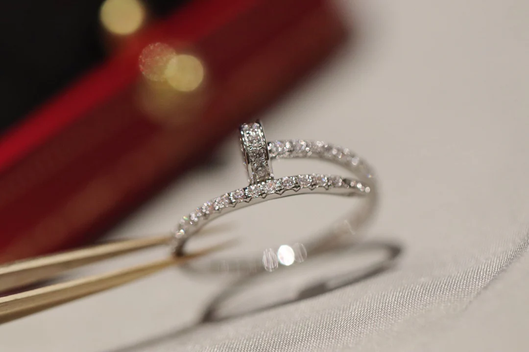 Кольцо Cartier 004