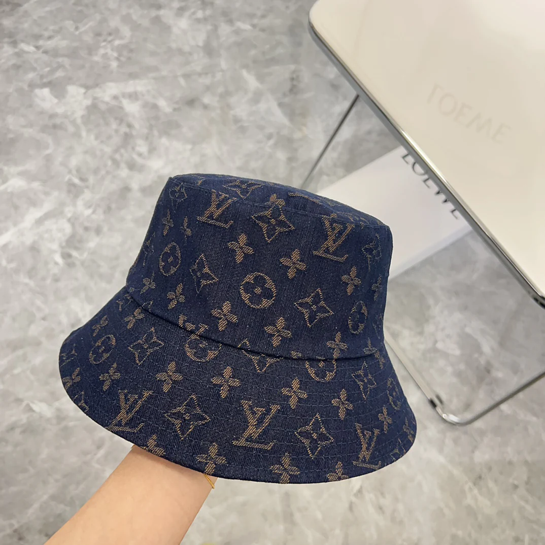 Панама LV 2024 New Classic Monogram - черная