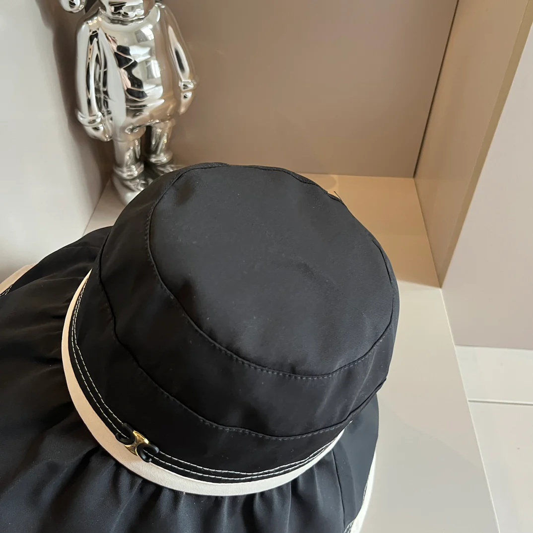 Celine - Новая простая и элегантная панама - Черная