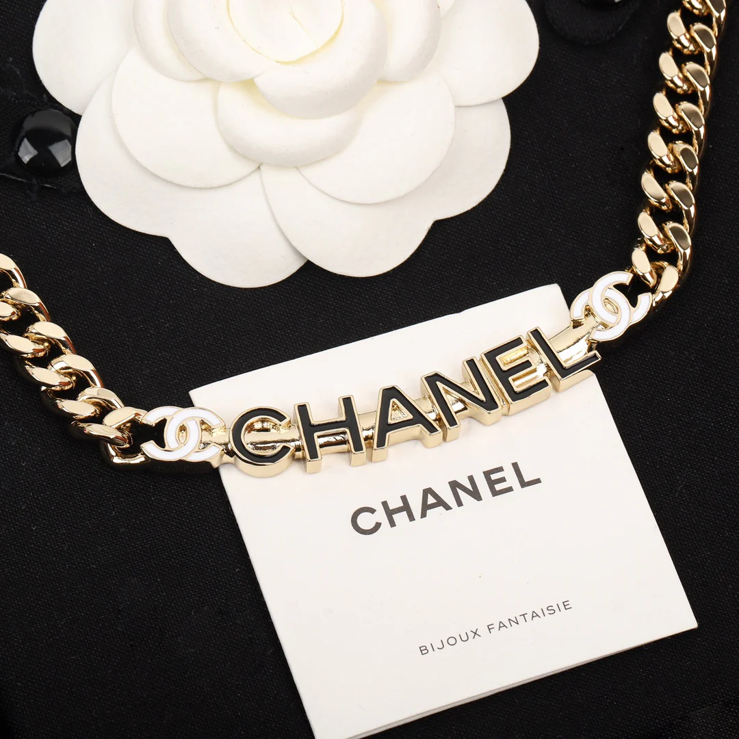 Колье Chanel 388