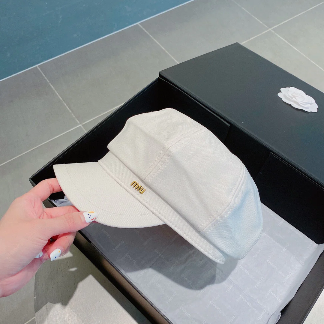 Miu Miu - Белый бейсбольный берет