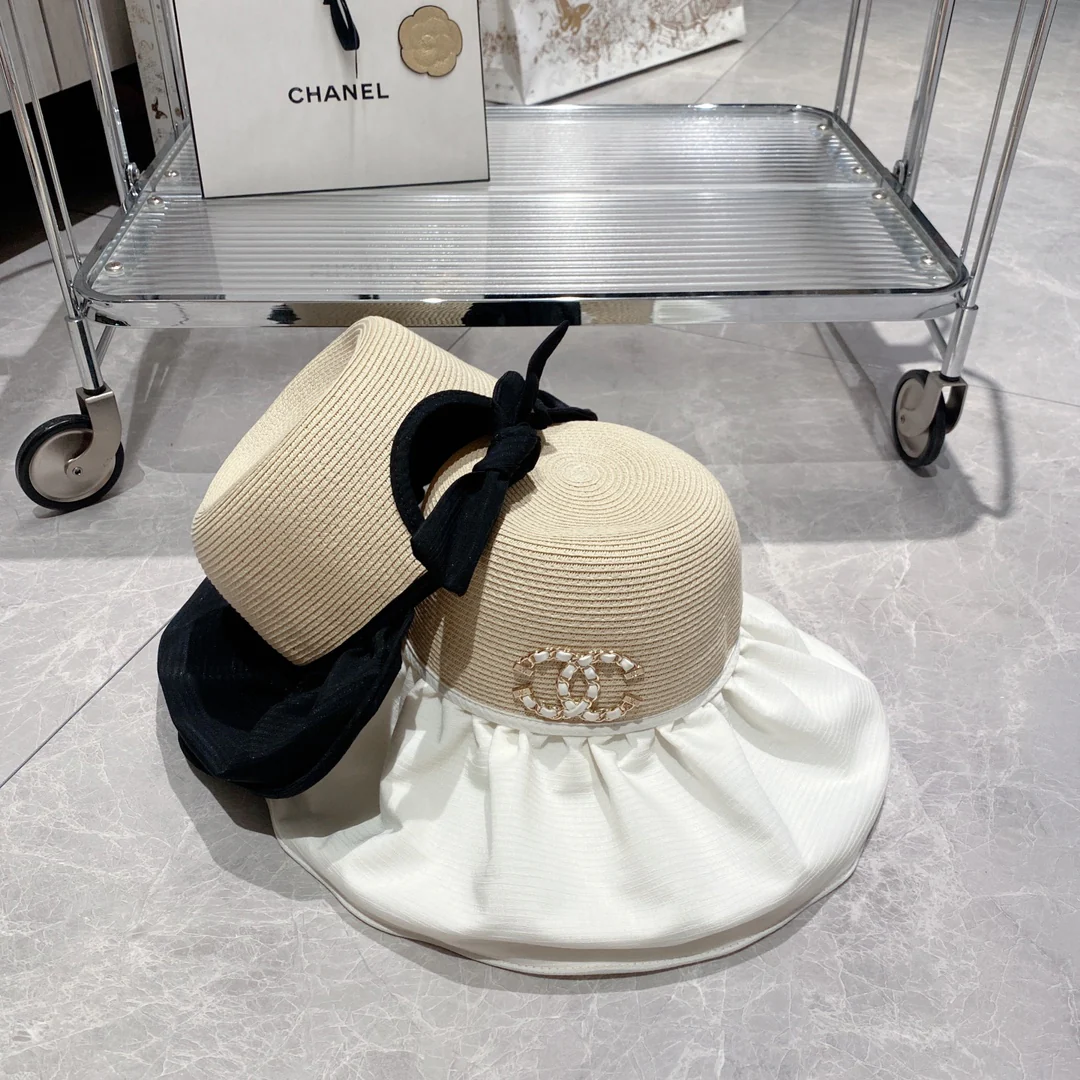 Новинка сезона весна/лето 2023 от Chanel - Соломенная шляпа - Солнцезащитная шляпа - Белая