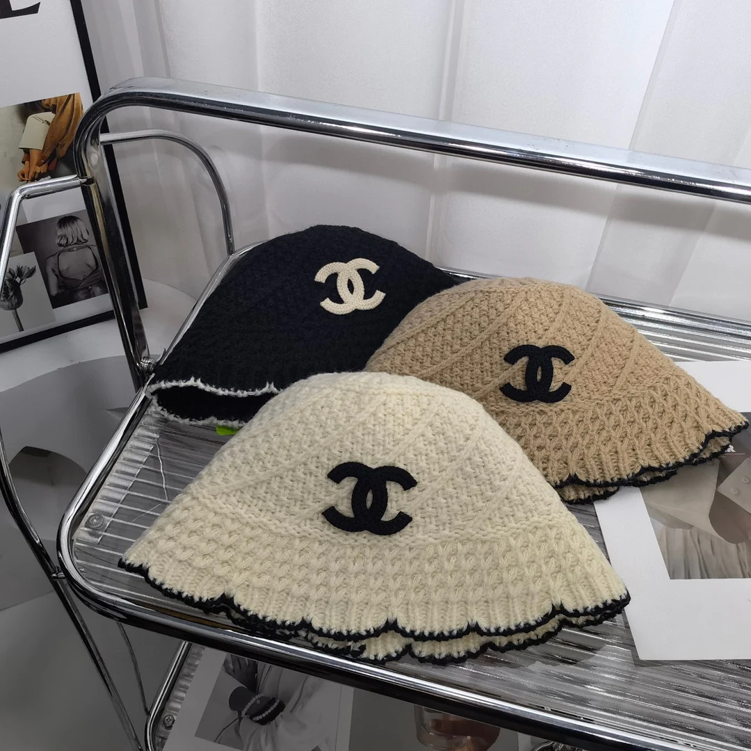 Chanel - Шерстяная рыбацкая шляпа