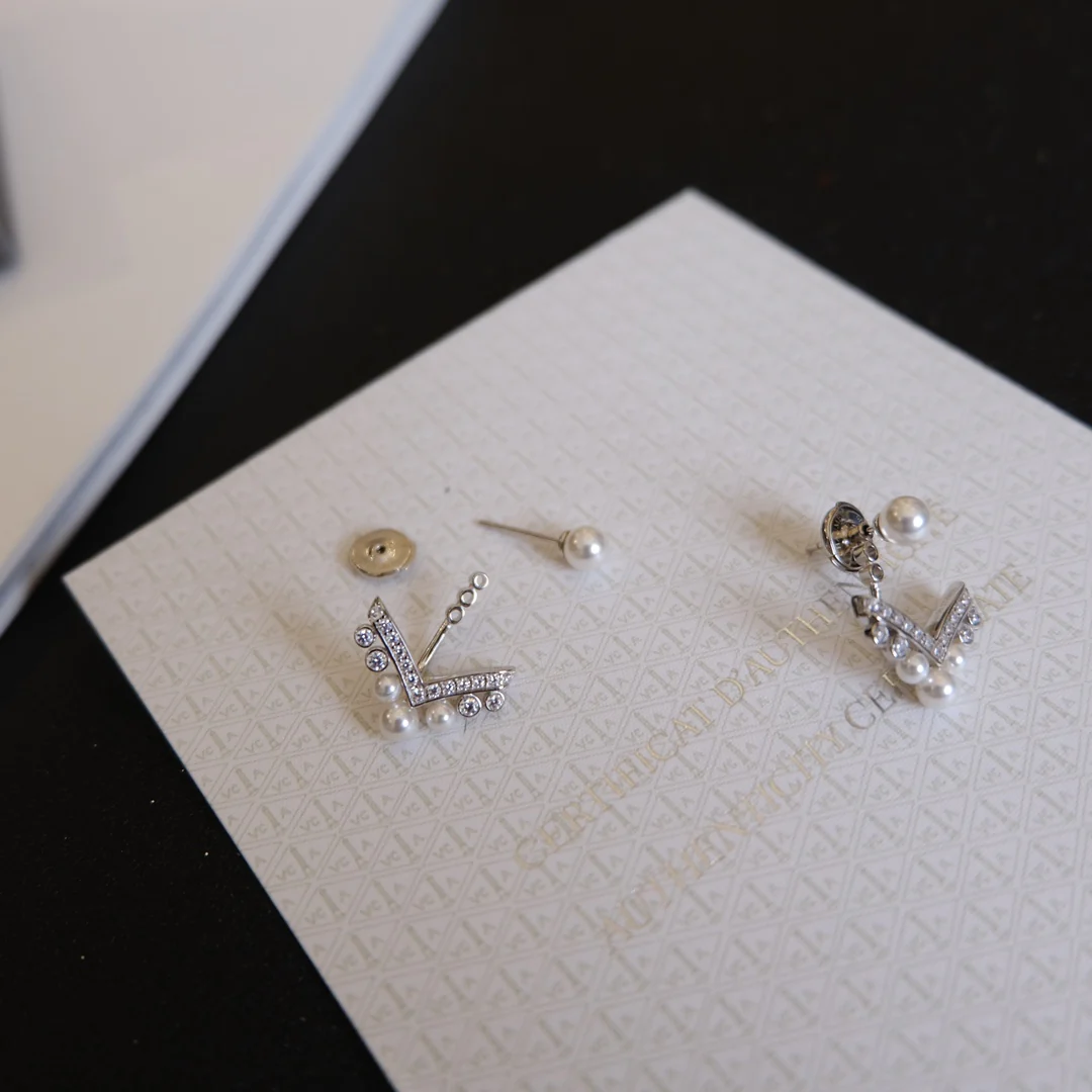 Серьги Chaumet 013