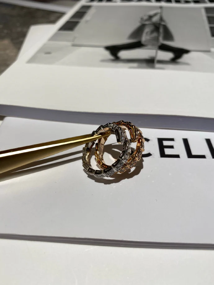 Кольцо Bvlgari 036