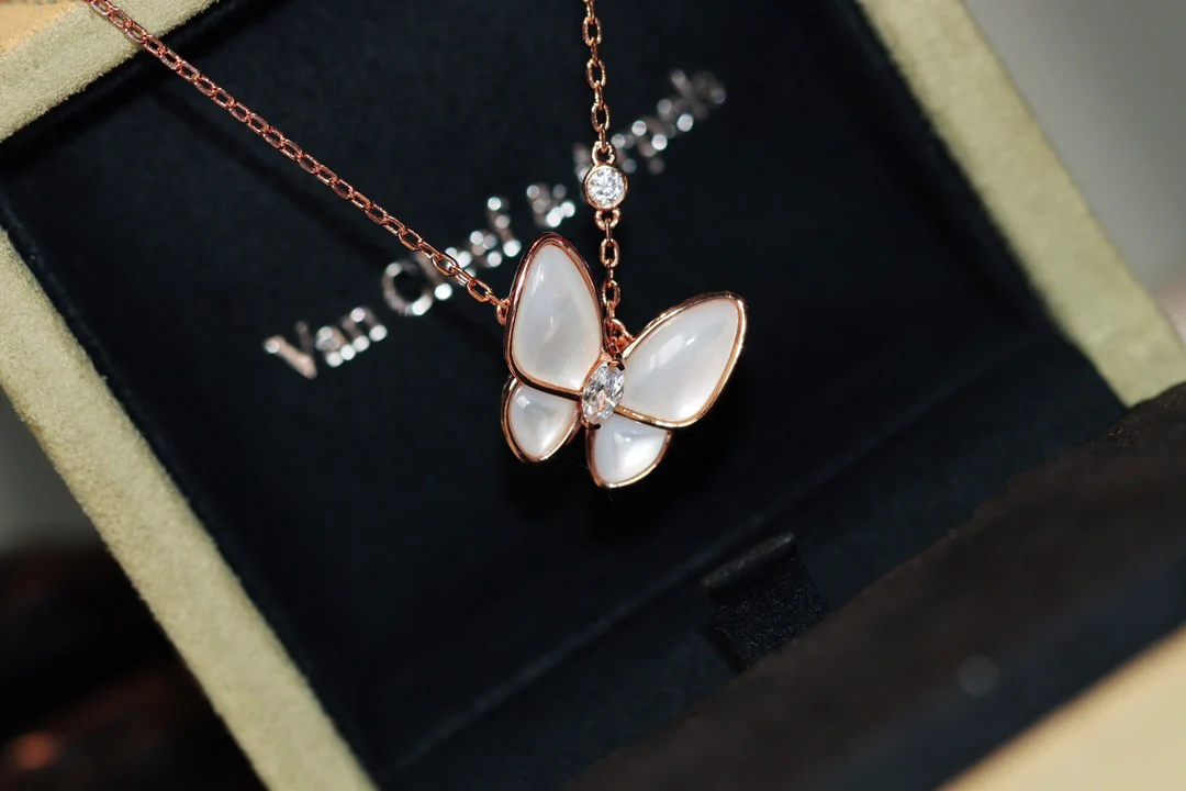 Van Vek - Колье 023