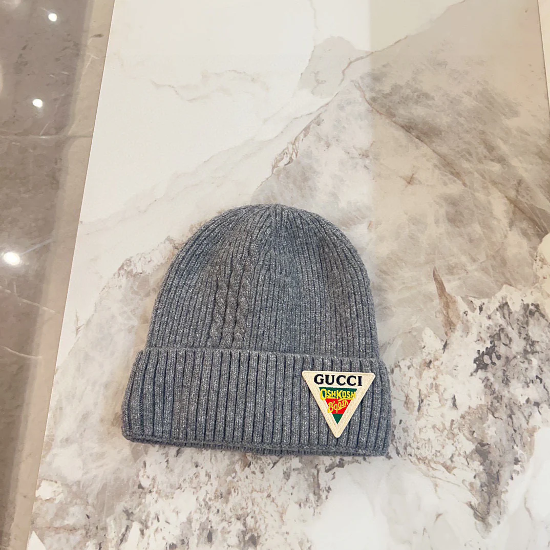 Вязаная шапка Gucci Classic Label - серая