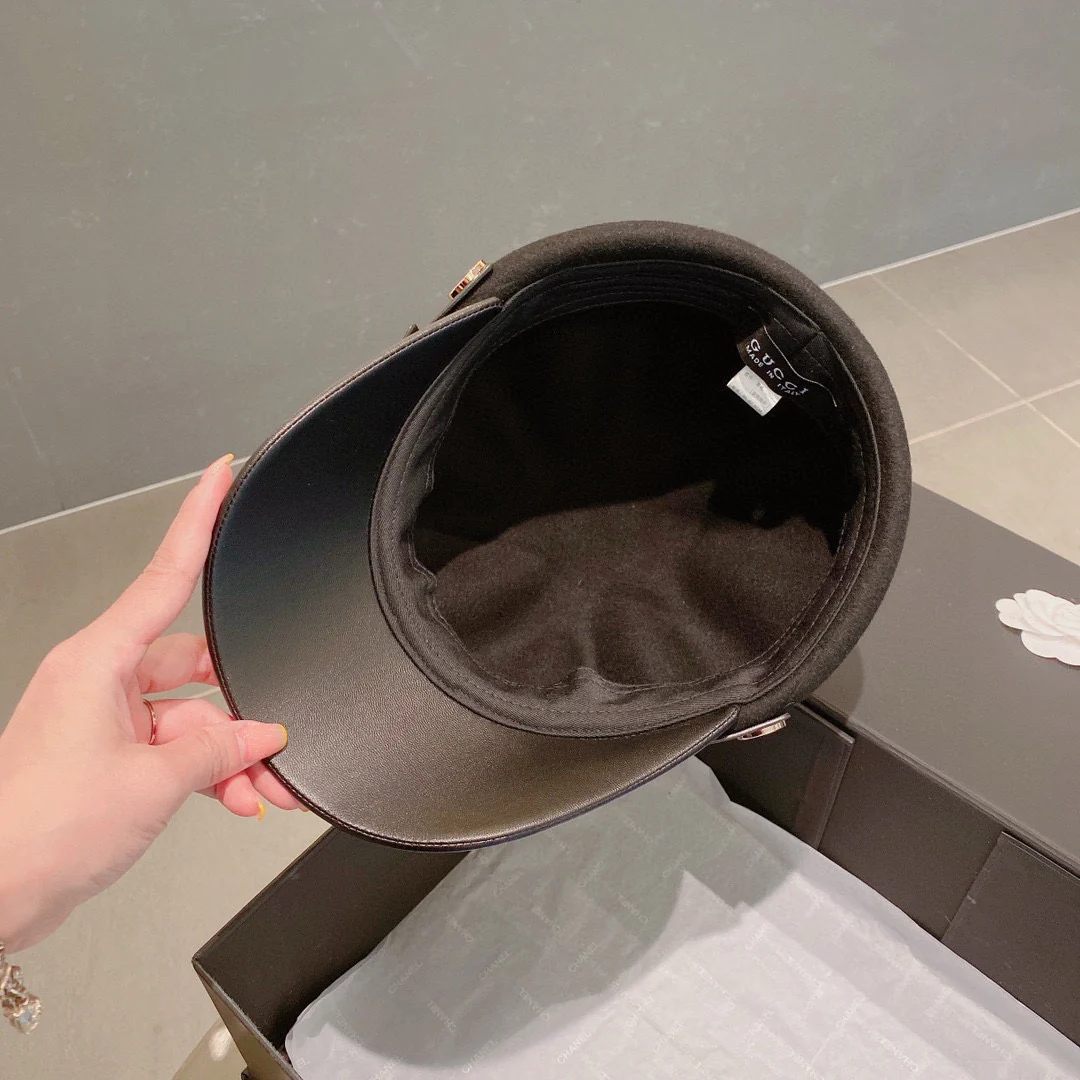 Шерстяная восьмиугольная бейсболка Gucci - черная