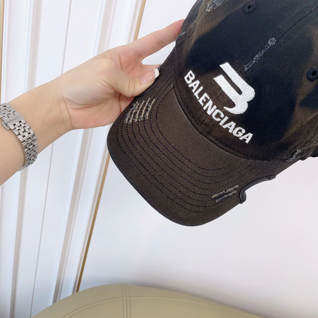 Balenciaga - Уникальная бейсболка