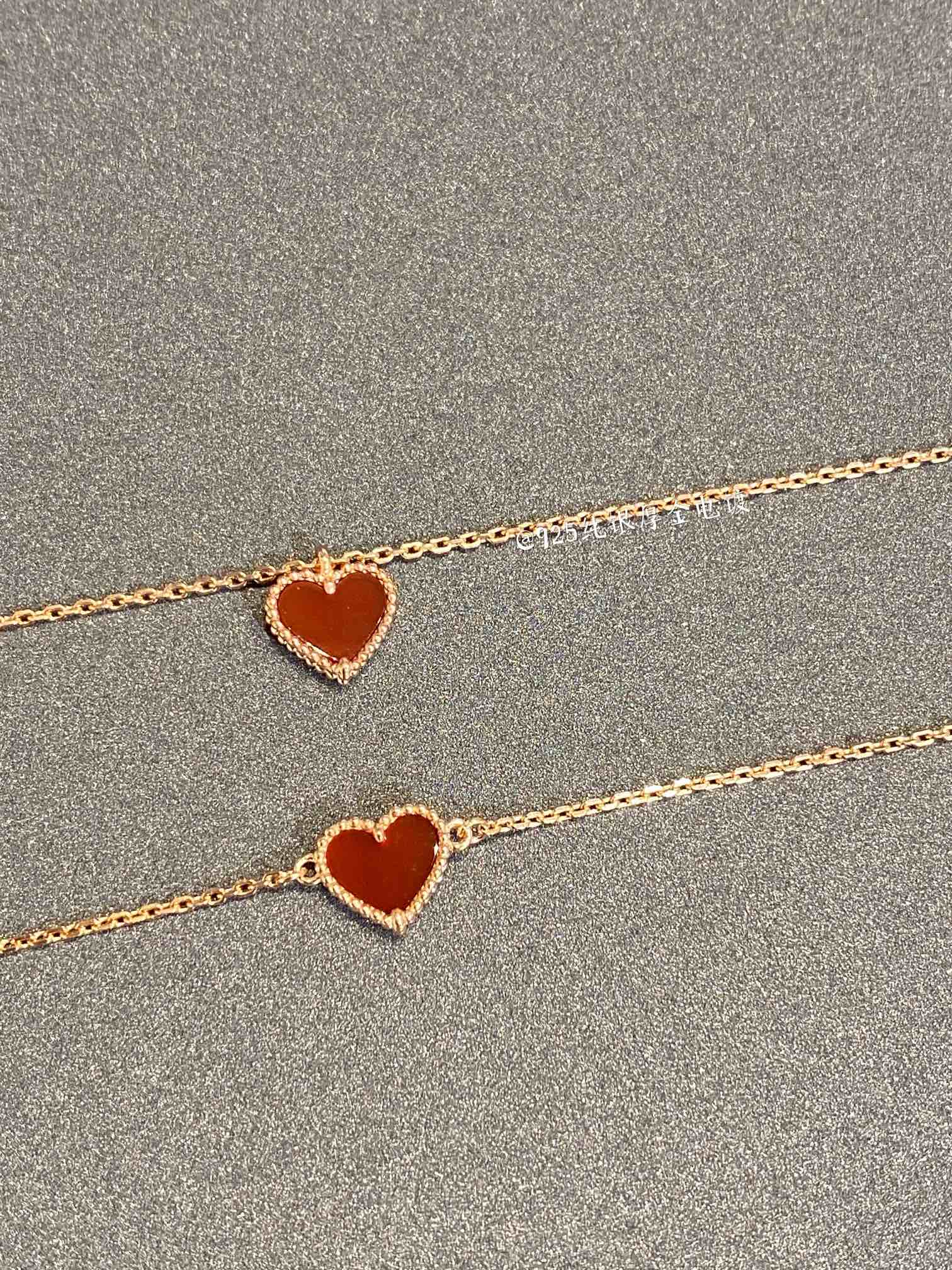 Van Vuitton - Колье 105