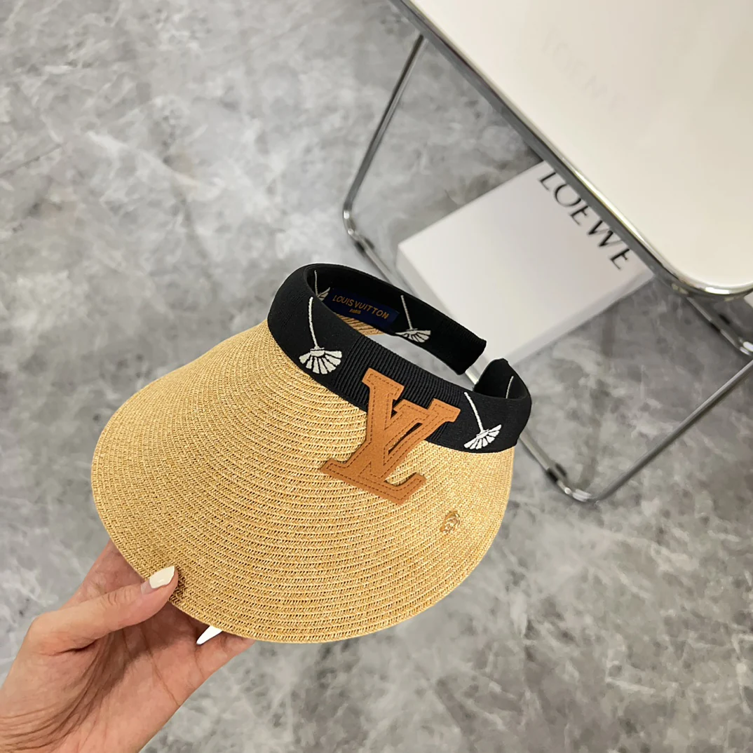 Новинка LV 2024 — Солнцезащитная шляпа из рафии — Черная