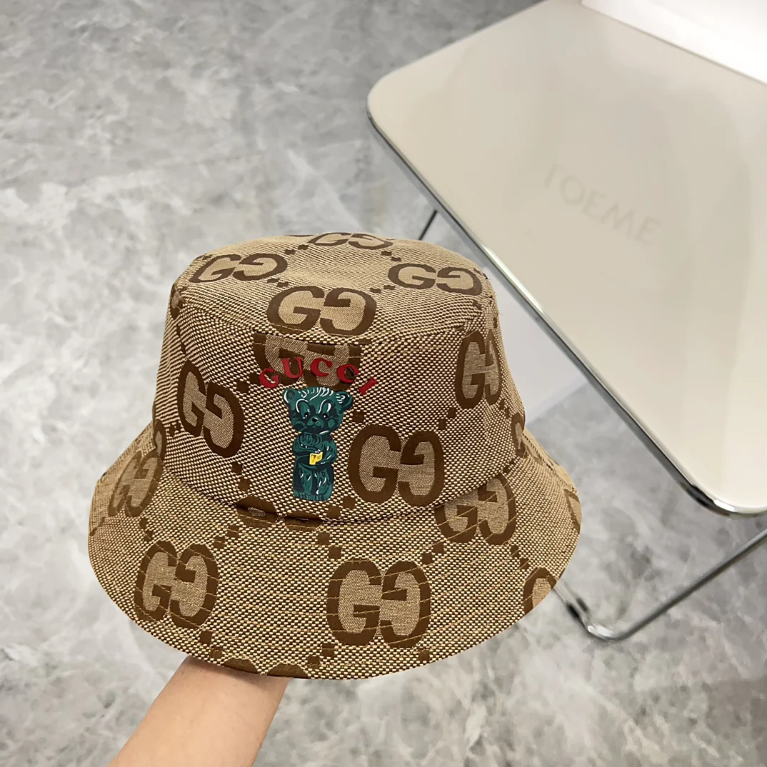 Панама Gucci с медвежьим рисунком - коричневая