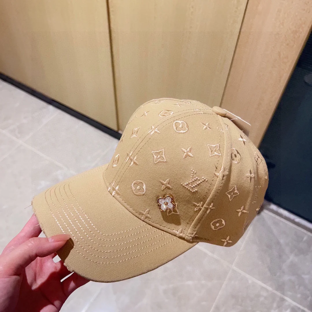 Новая бейсболка LV 2023 с вышитой монограммой, желтая.