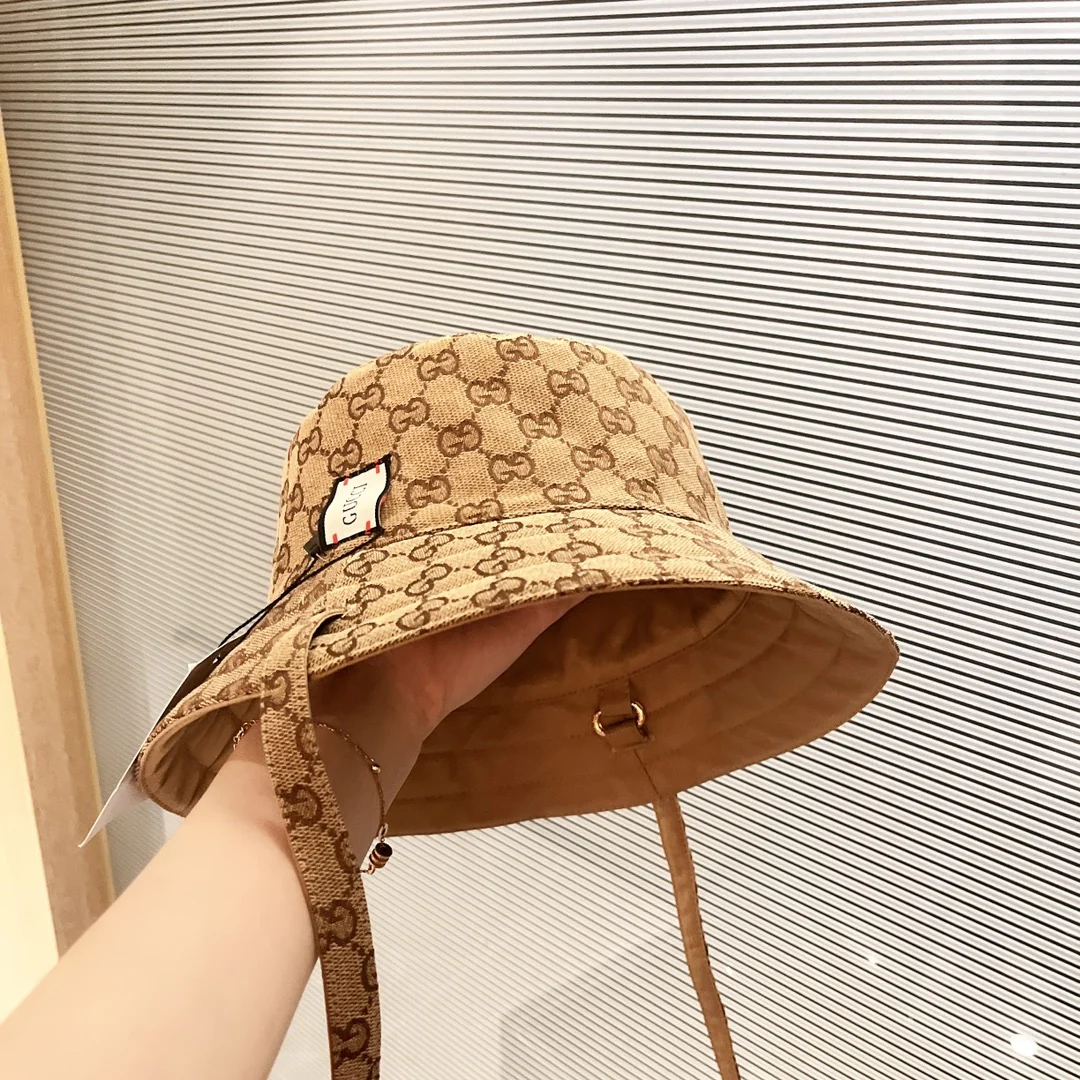 Панама Gucci с монограммой (такая же, как в бутиках) - двусторонняя