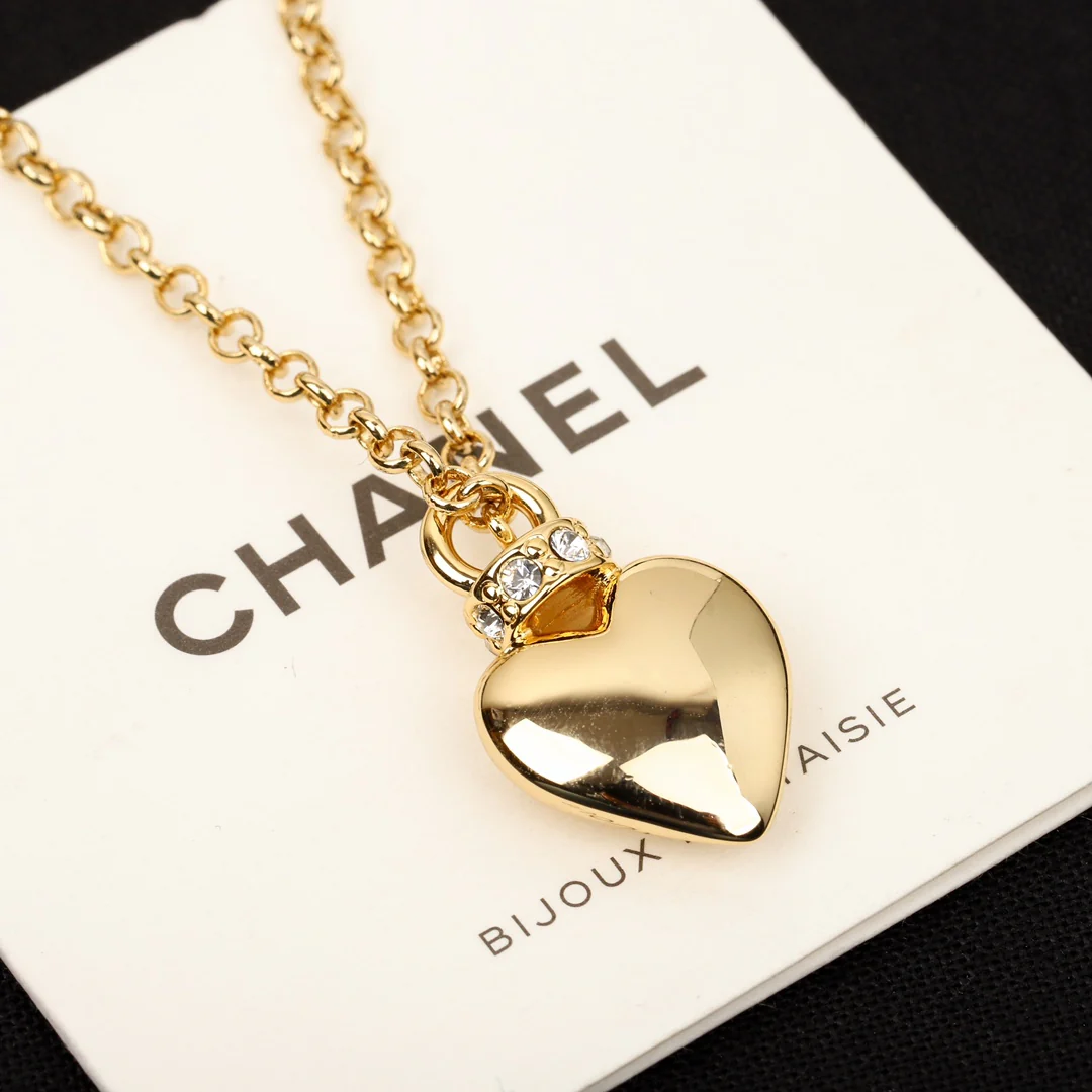 Колье Chanel 451