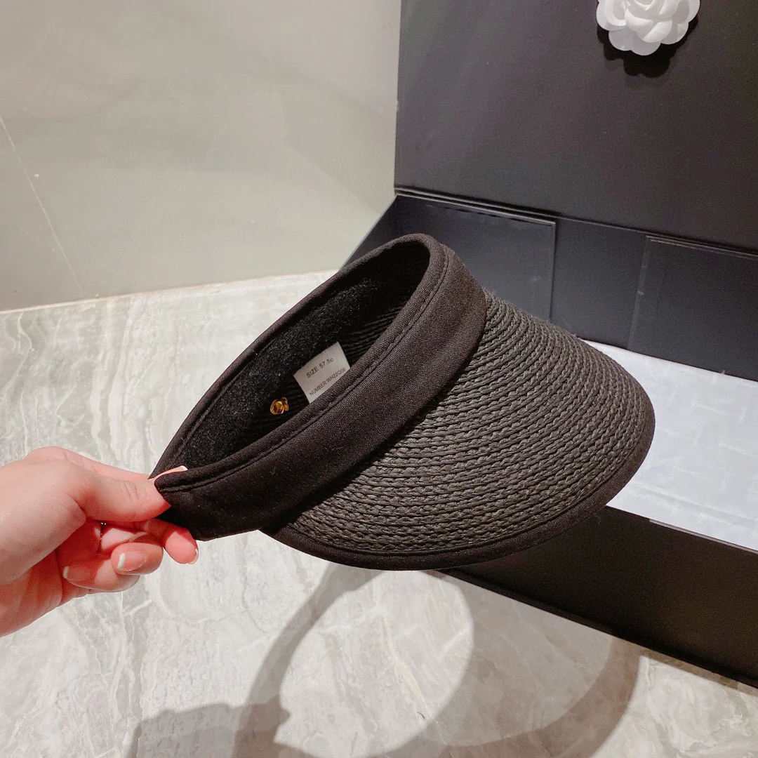 Солнцезащитная шляпа Celine Arc de Triomphe с логотипом