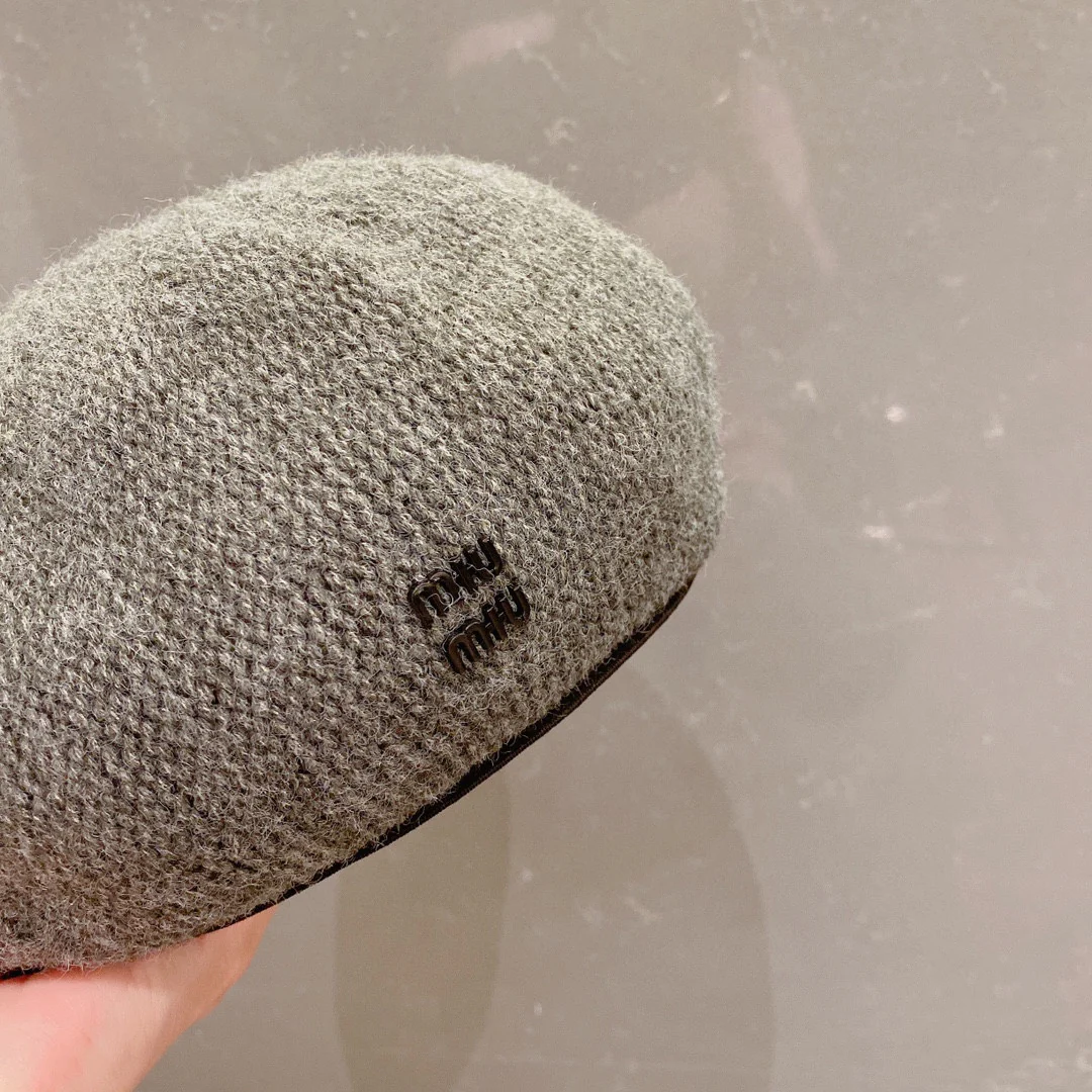 Miu Miu - Береты - Серые