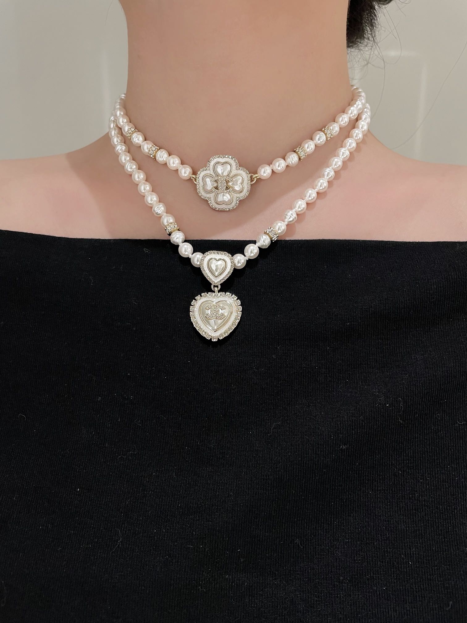 Колье Chanel 540