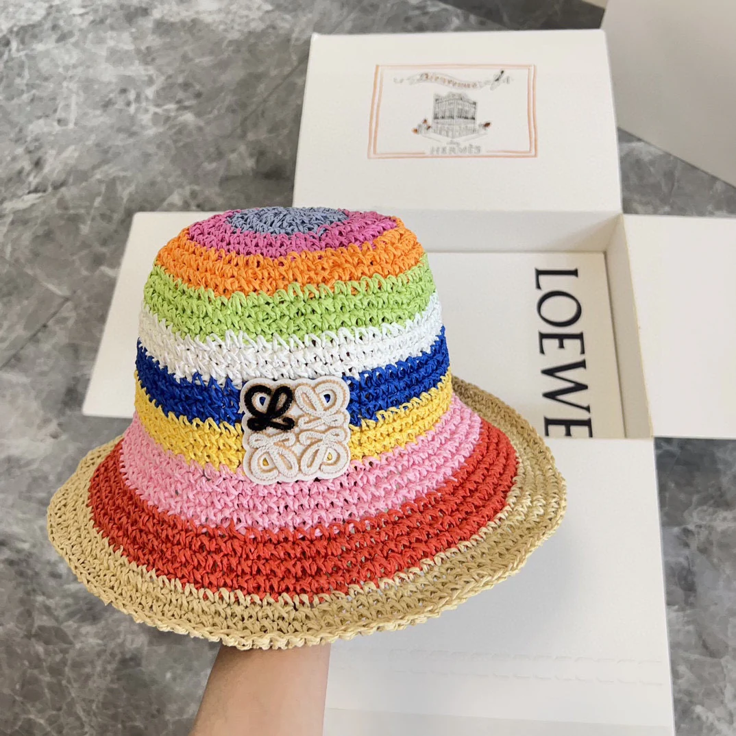 Новая плетеная рыбацкая шляпа LOEWE Rainbow 2024 — бежевая.