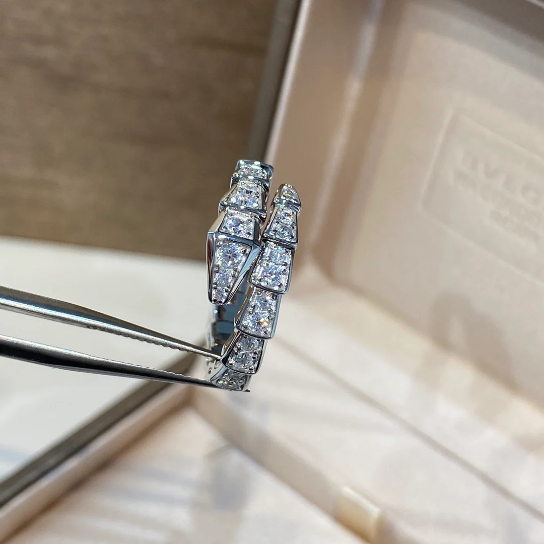 Кольцо Bvlgari 032