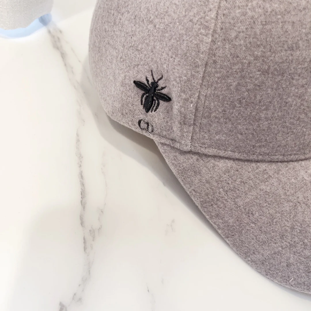 Balenciaga - Рваная бейсболка - Черная