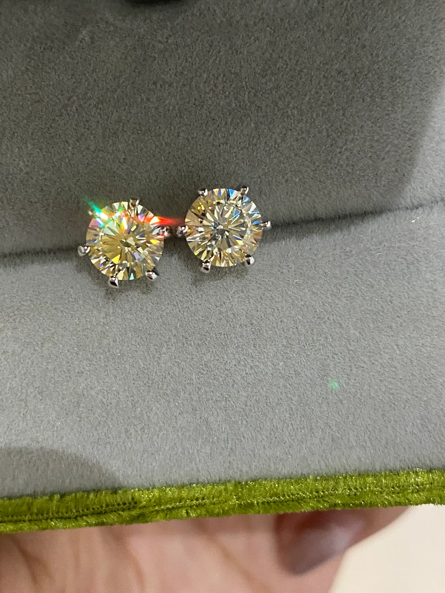 Серьги Tiffany - Пусеты - 3 шт.