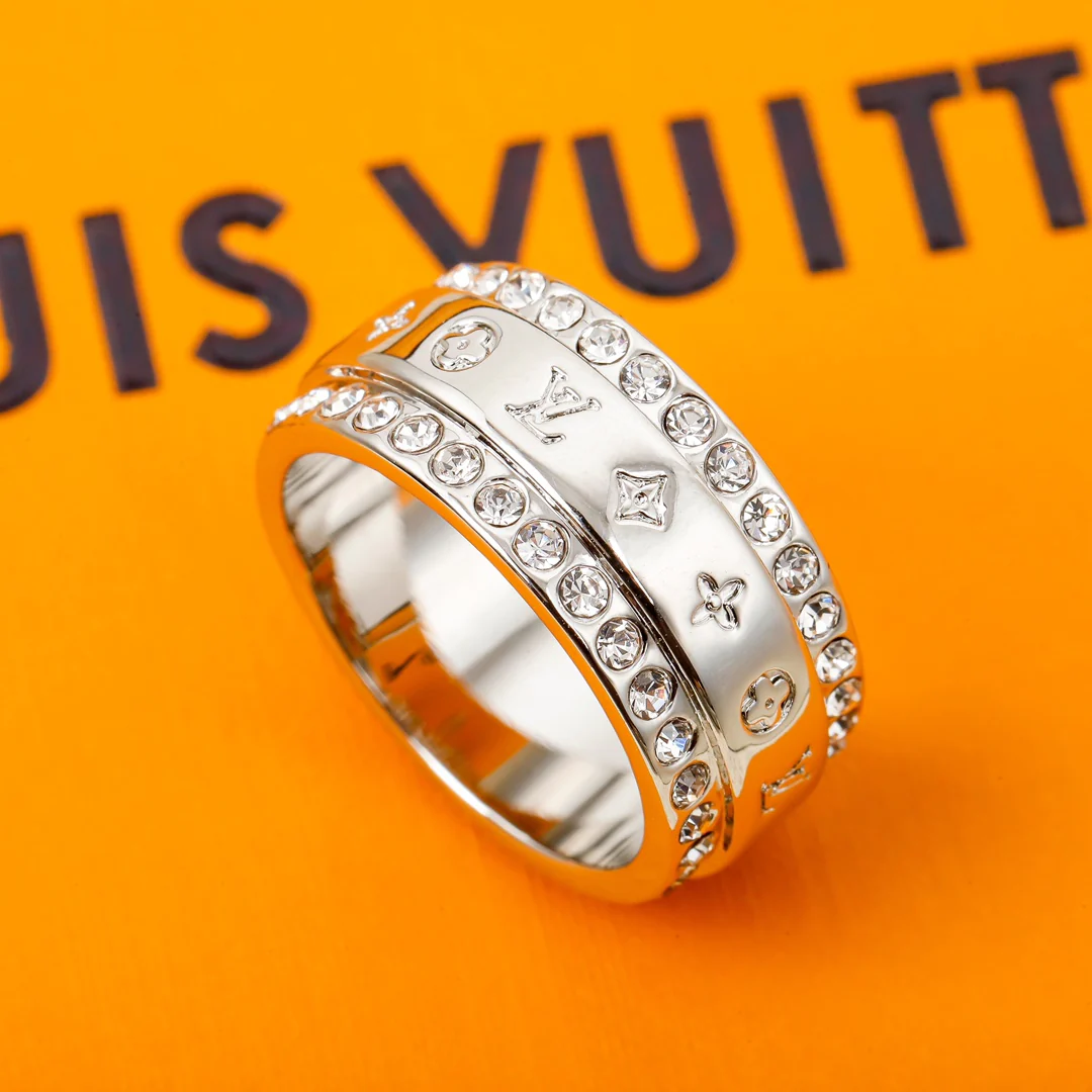 LV-Ring-1