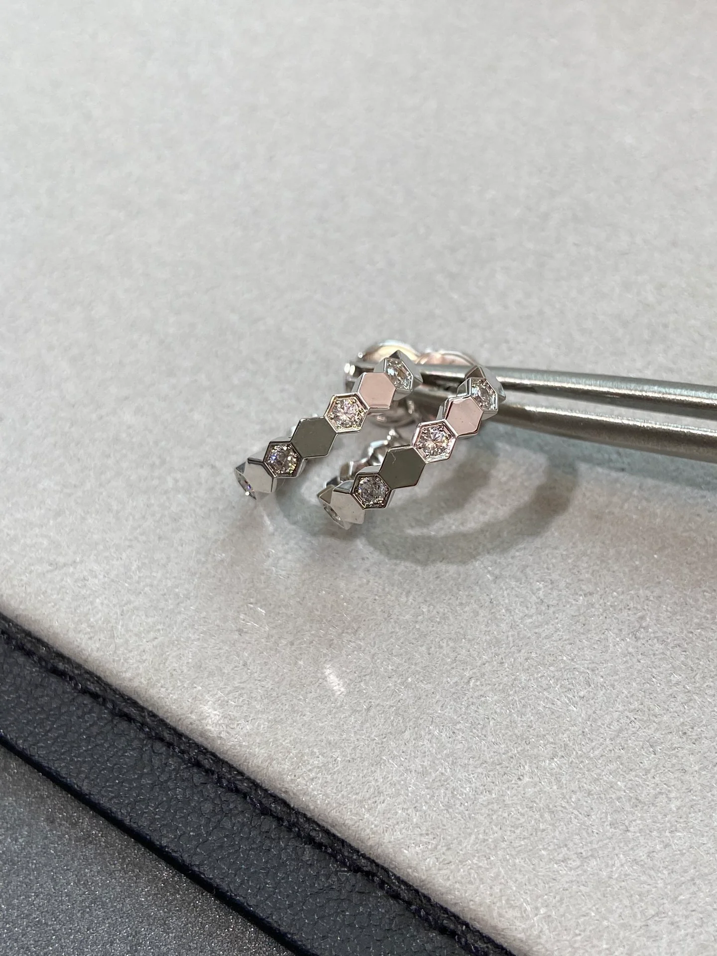 Серьги Chaumet 015