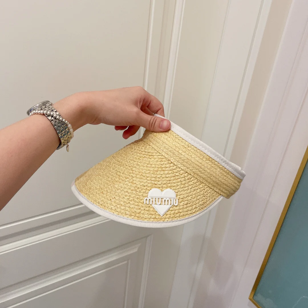 Соломенная шляпа от солнца Miu Miu с открытым верхом