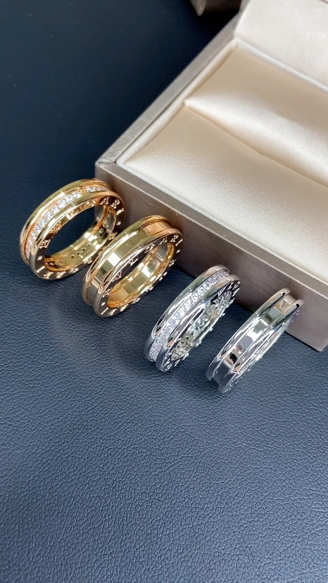 Кольцо Bvlgari 018