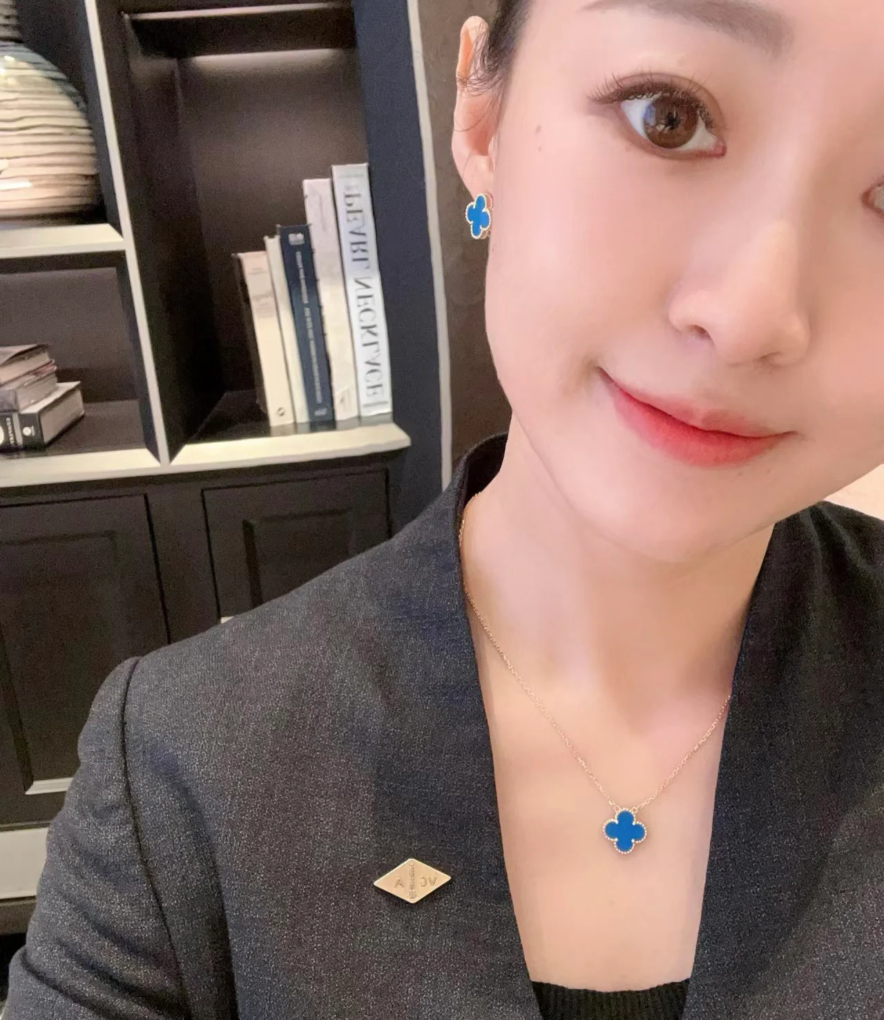 Van Vek - Колье 089