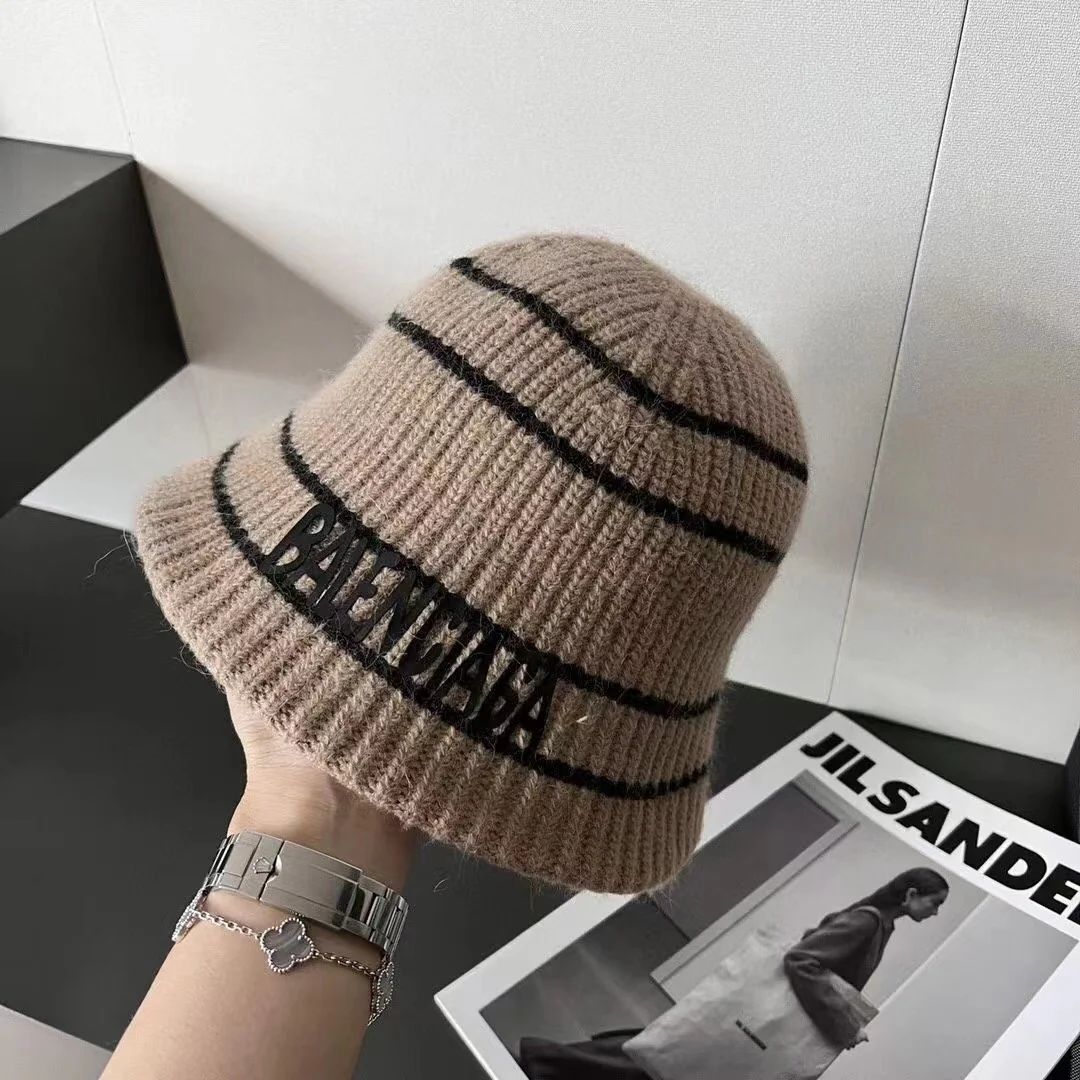 Balenciaga - Полосатая вязаная панама