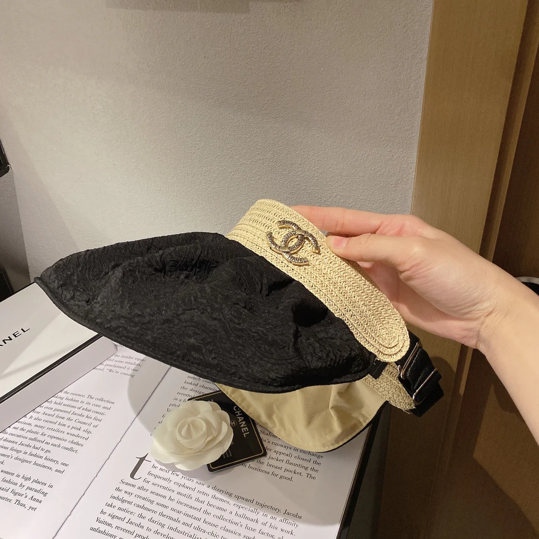 Chanel - Солнцезащитная шляпа - Открытая кепка - Шляпа-ракушка - Черная