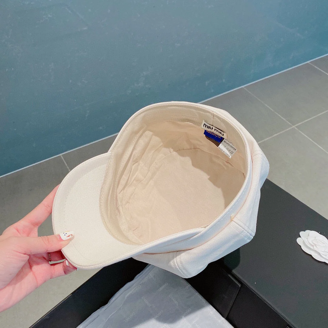 Miu Miu - восьмиугольная шляпа - белая