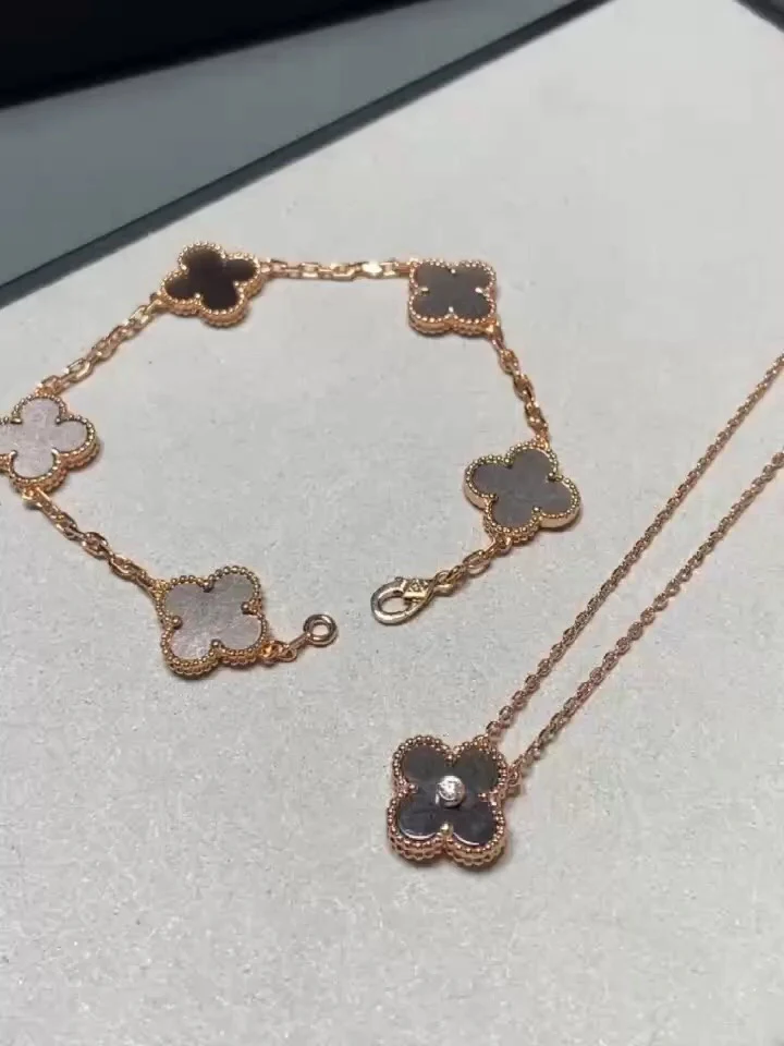 Van Ville - Колье 052