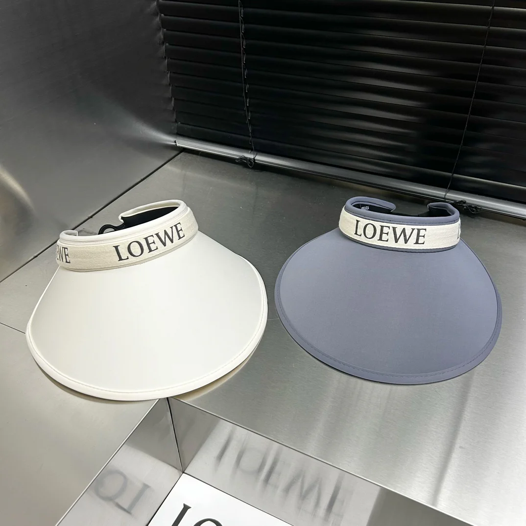 Новинка лета 2024 от LOEWE - Роскошная солнцезащитная шляпа из тесьмы.