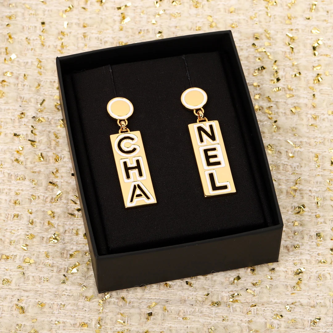 Серьги Chanel 1021