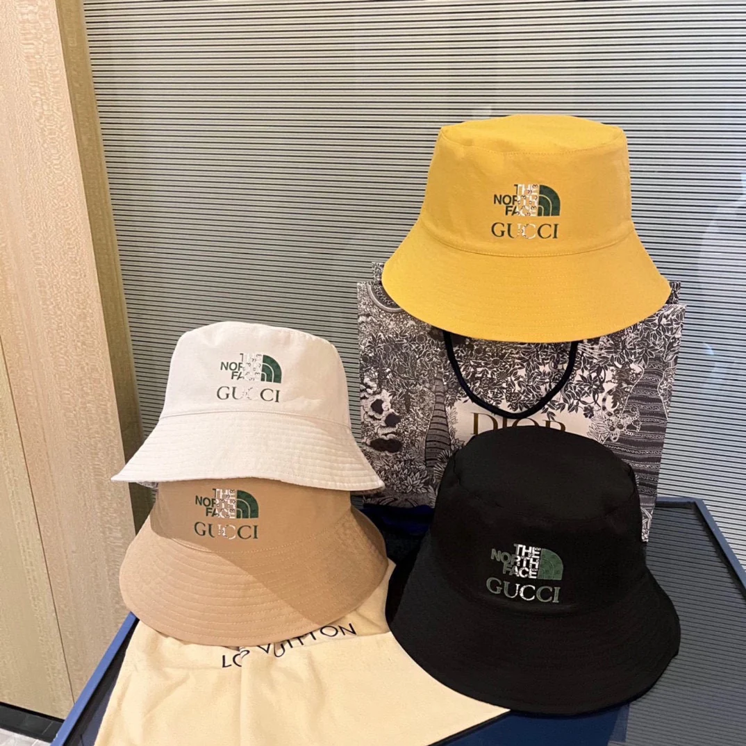 Коллаборация с Gucci - двусторонняя панама