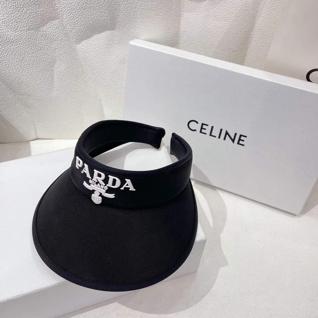 Prada - Новая солнцезащитная шляпа с козырьком