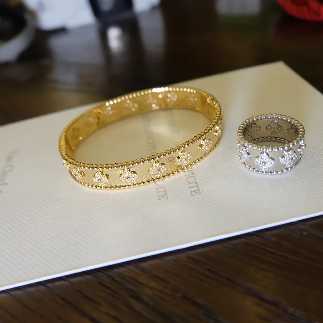 VCA-Браслет-6