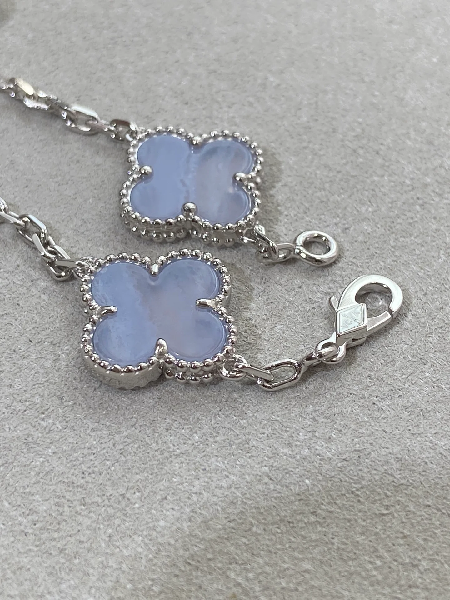 Браслет VCA 007