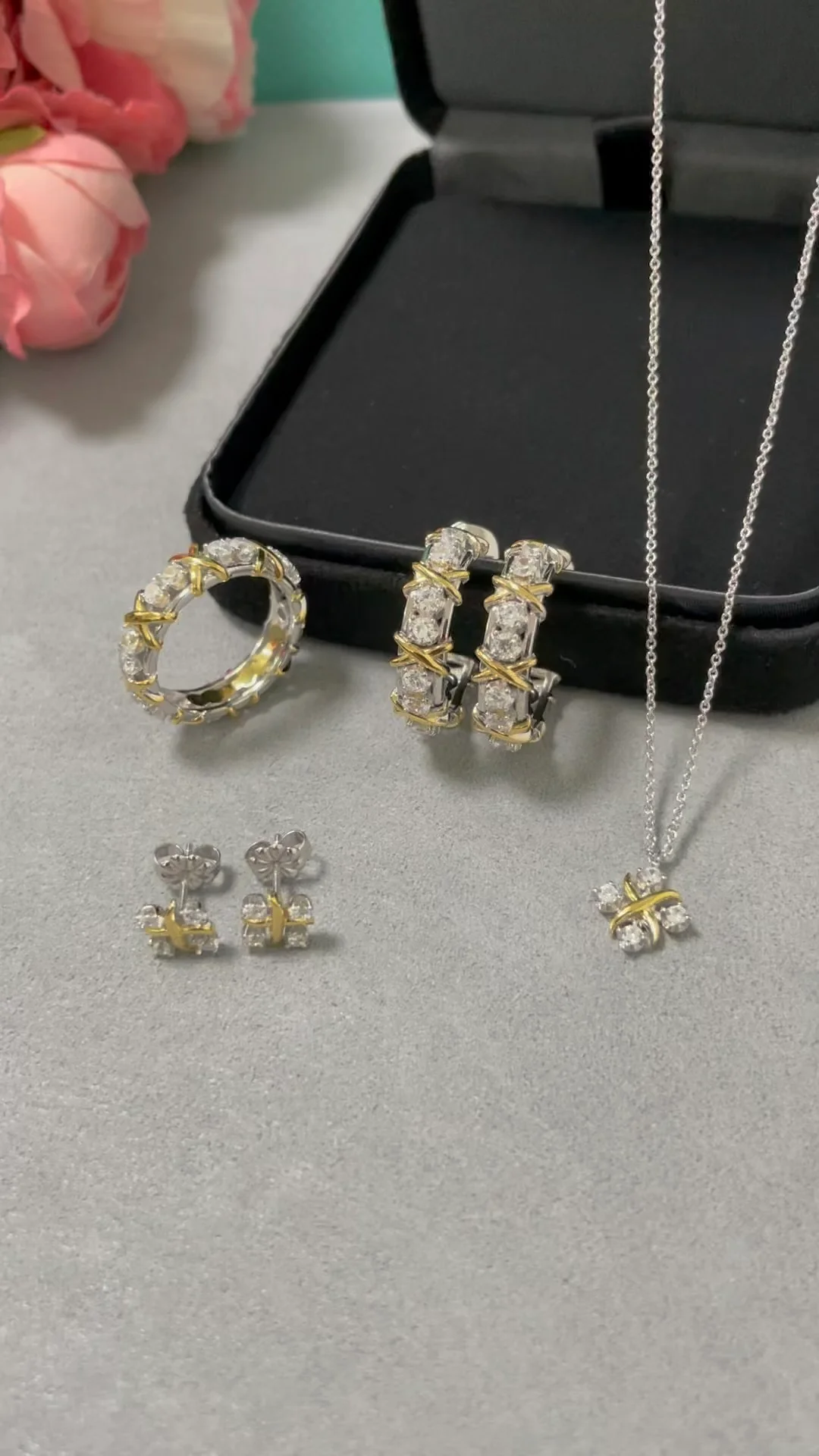 Колье Tiffany 018