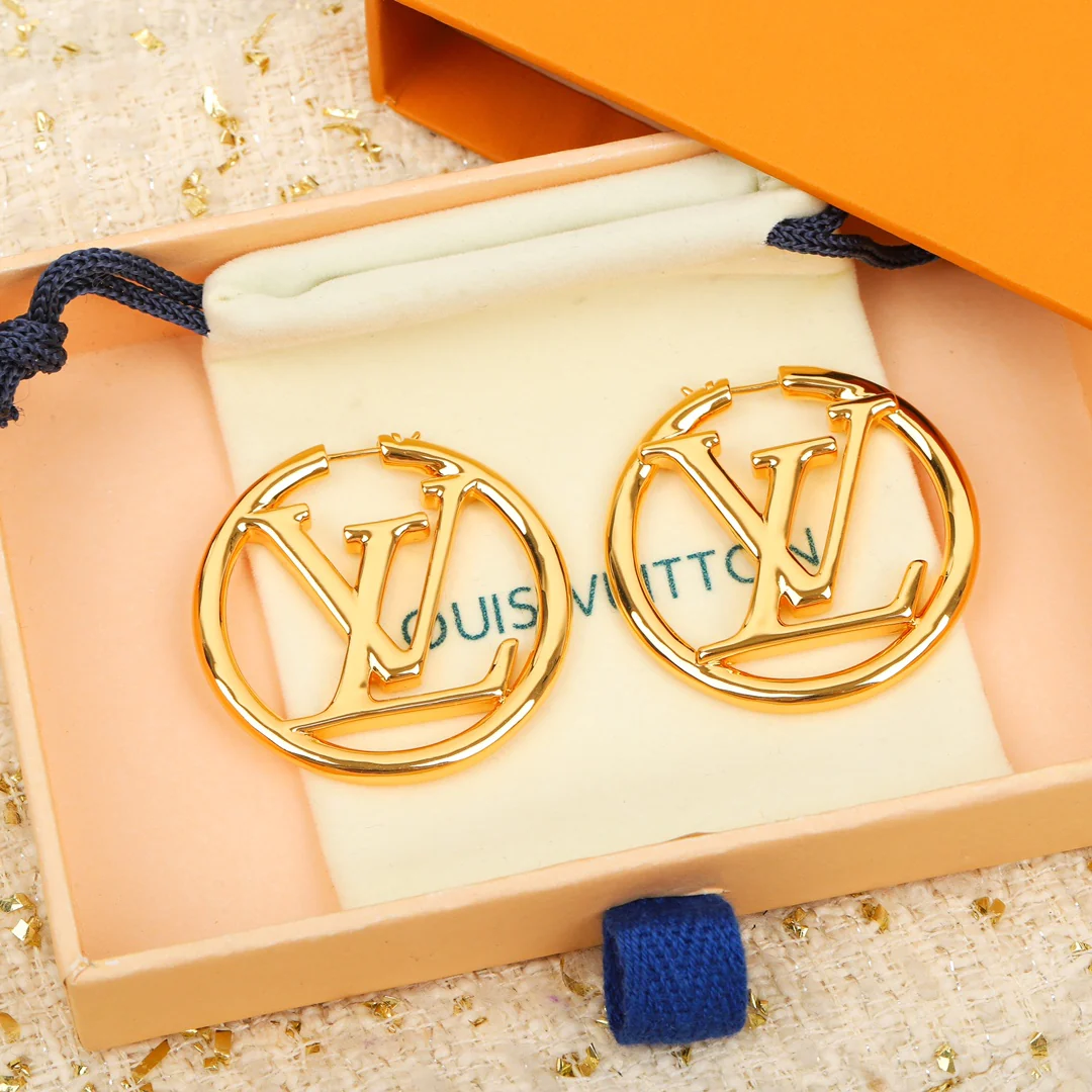 Серьги LV - 10