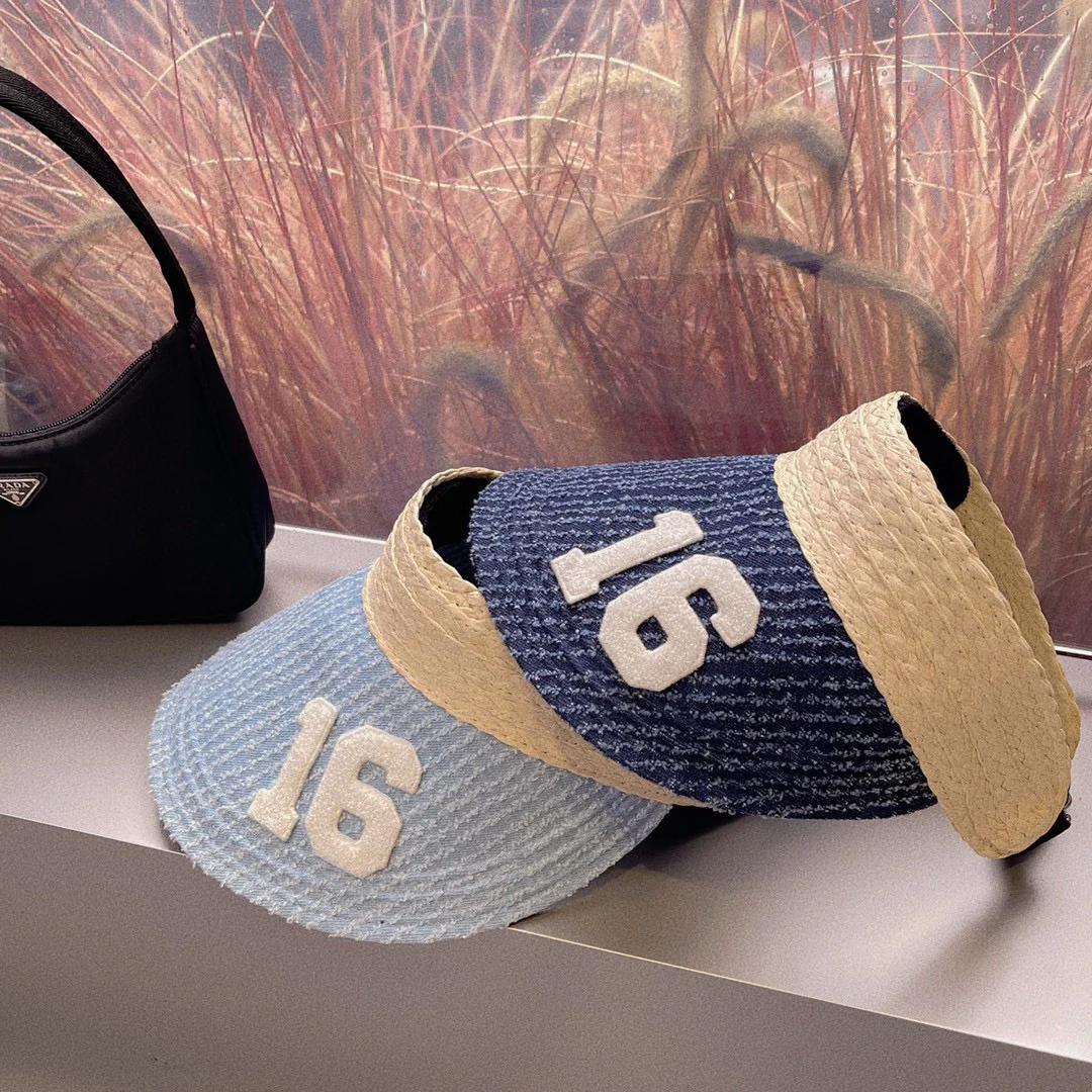 Celine - Лимитированная серия джинсовых козырьков с цветочным принтом